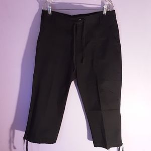 Black cropped pants size 16 La Blues